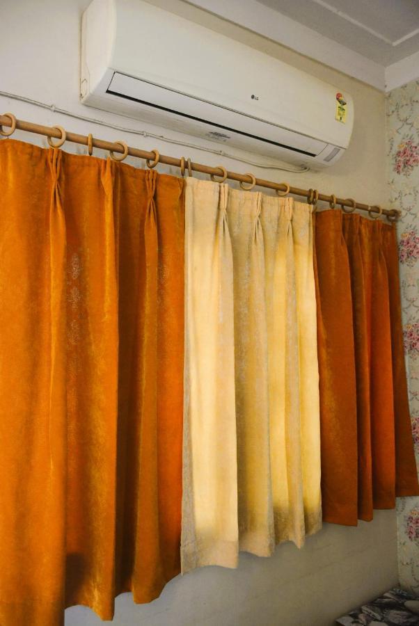 Malaiya Homestay - Grandeur Living Experience 자발푸르 외부 사진