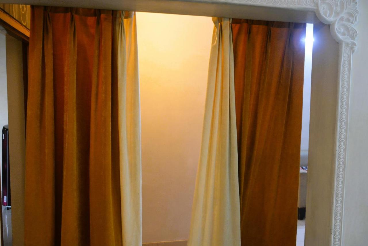Malaiya Homestay - Grandeur Living Experience 자발푸르 외부 사진